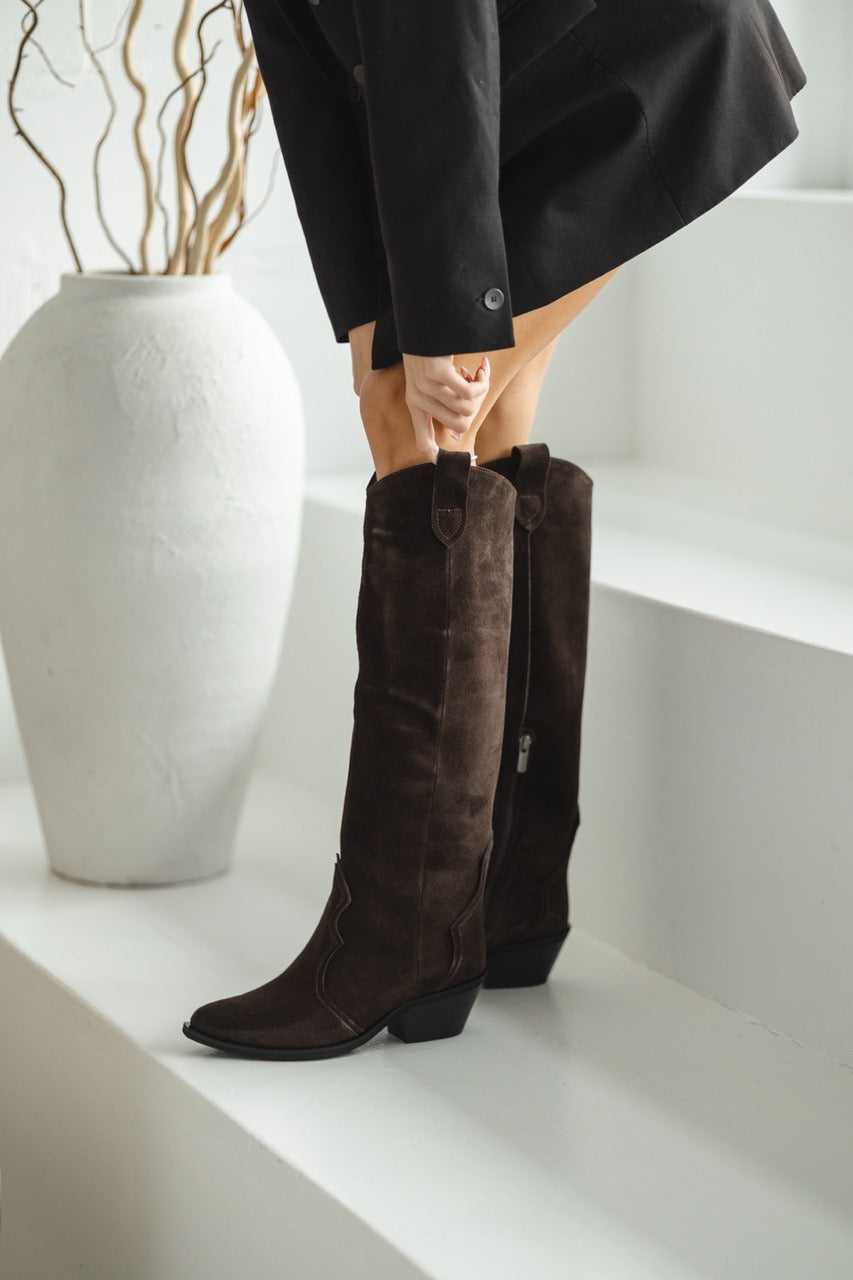 Women's cowgirl boots with side zipper and classic western silhouette