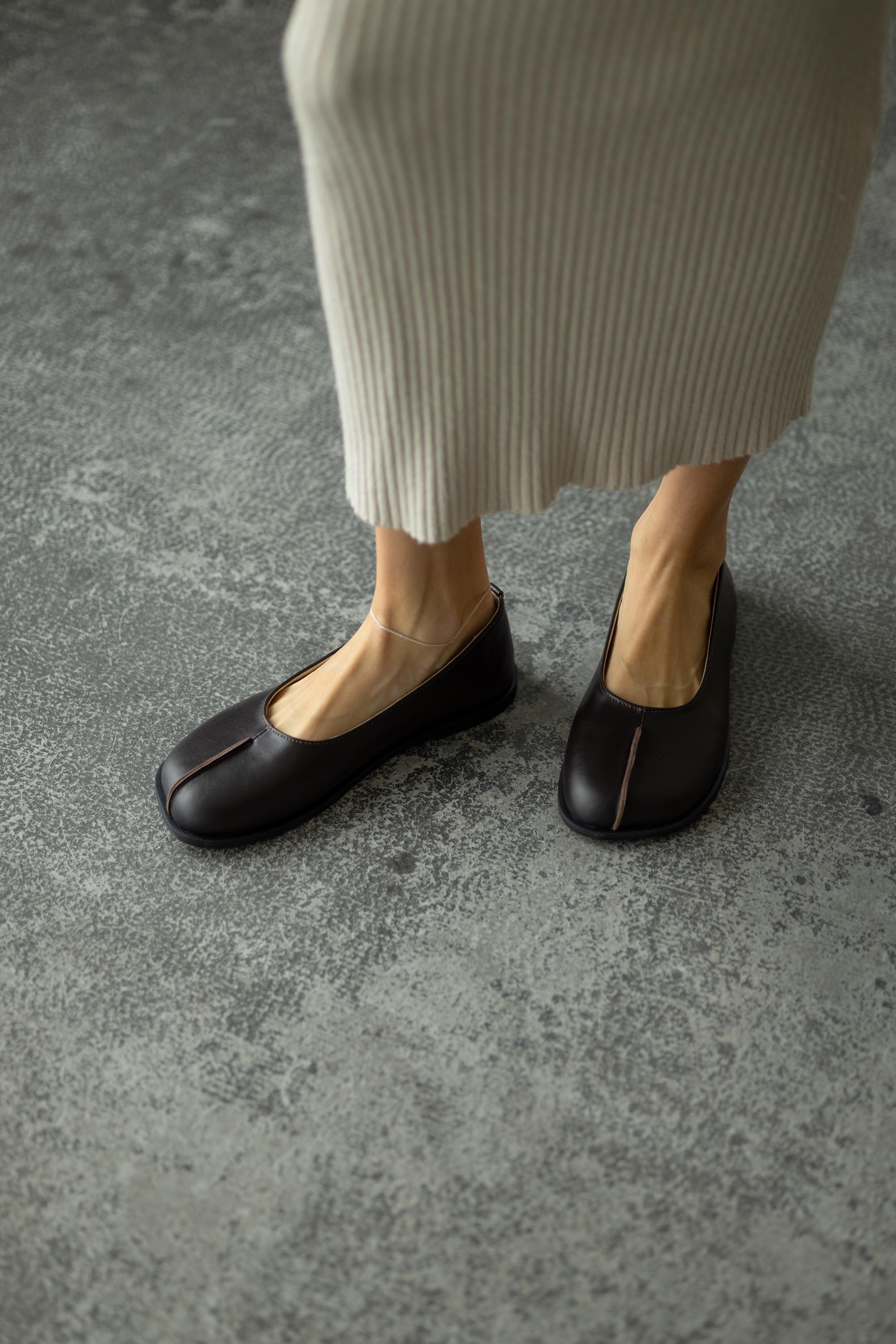Handmade leather flats flexible sole close up