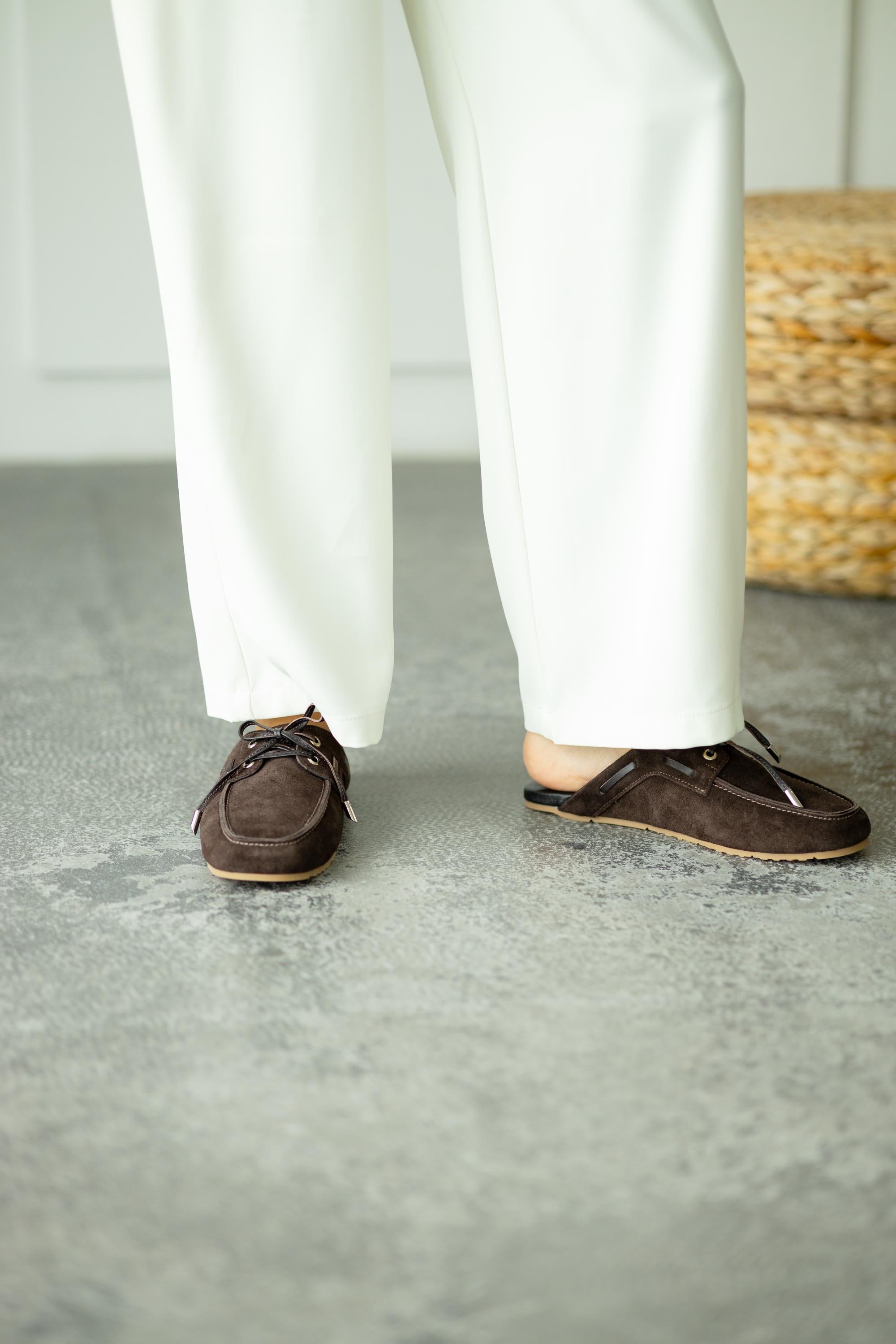 Lightweight flexible sole suede slip-on loafers